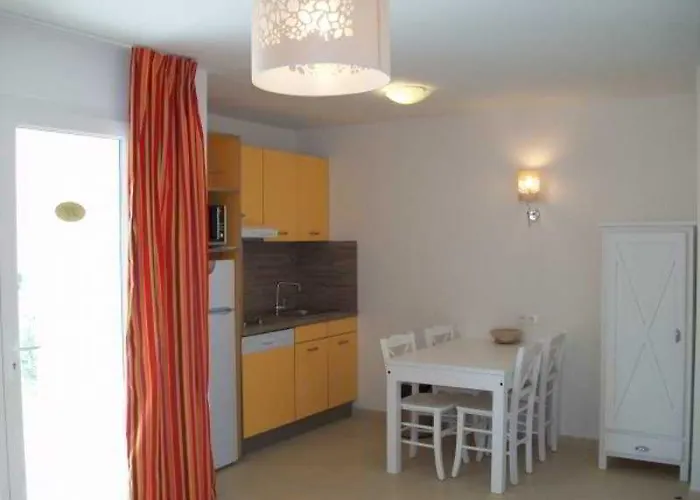 Odalys Les De Bel Godere 3* Belgodère